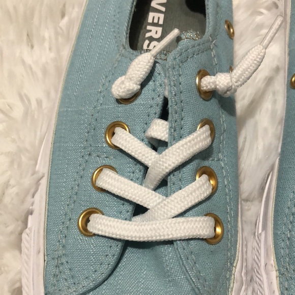 Women’s Converse Shoreline Shoes - Picture 2 of 8